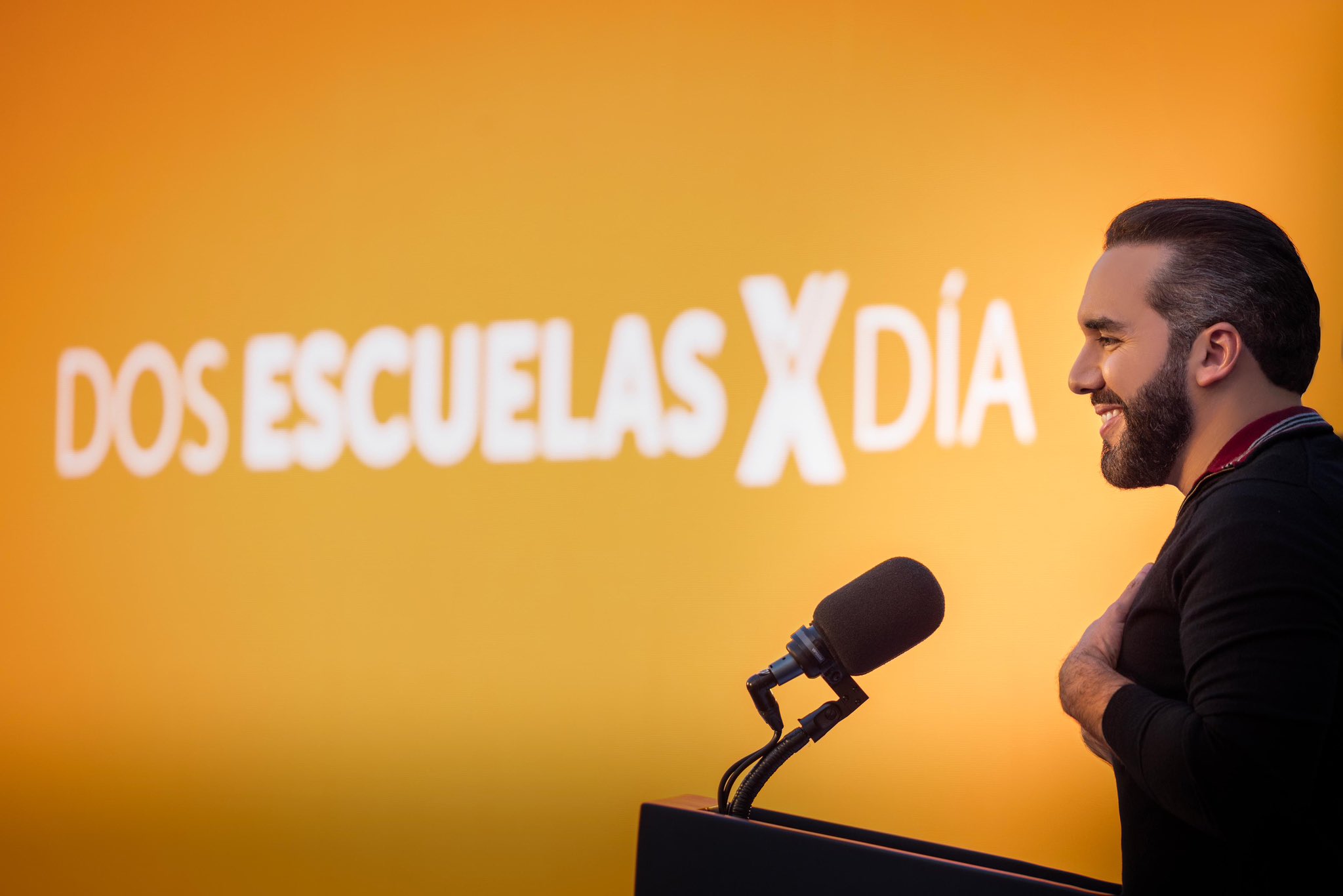 presidente-bukele-inaugura-70-escuelas-mas-como-parte-del-programa-dos-escuelas-por-dia